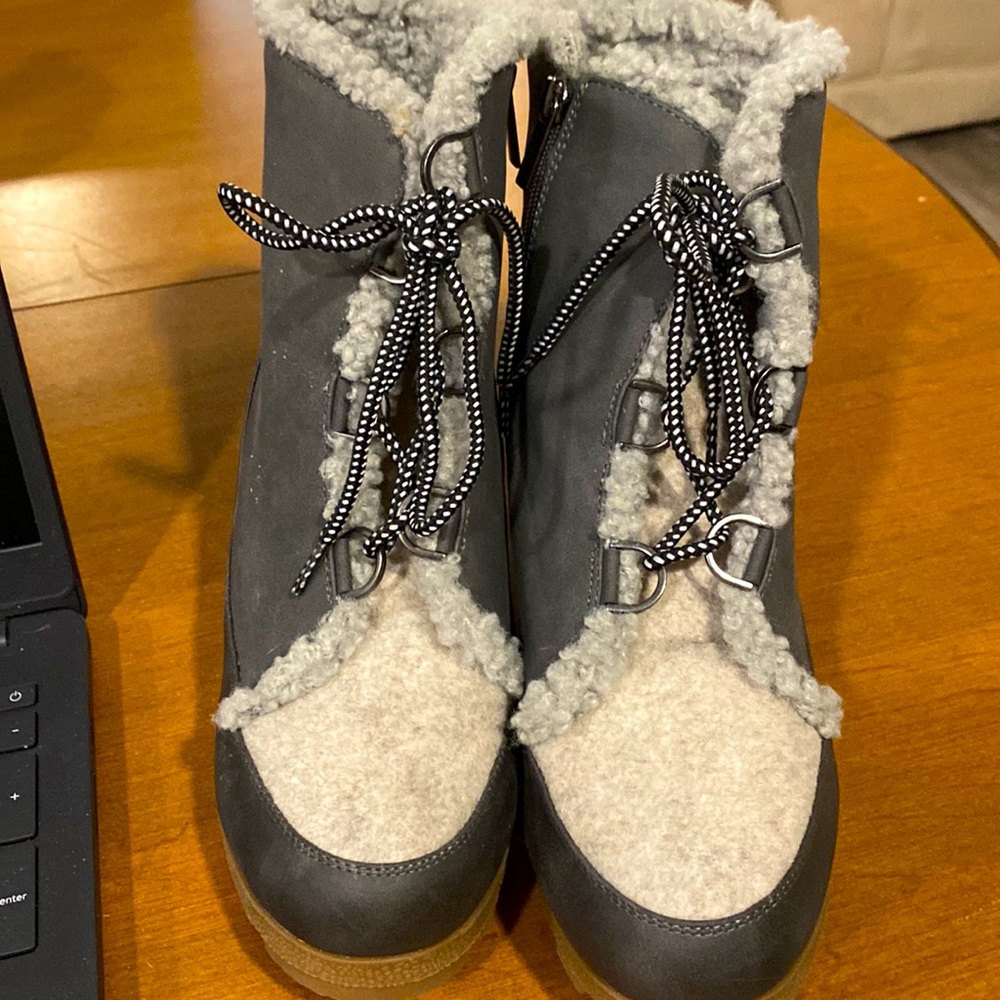Grey winter heeled boots, worn once.